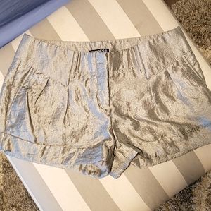 Express cuffed shorts sz 2